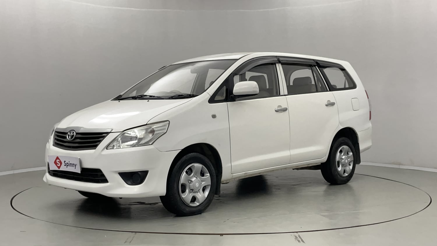 Toyota Innova